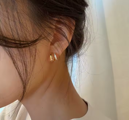Luxe Aura Earrings