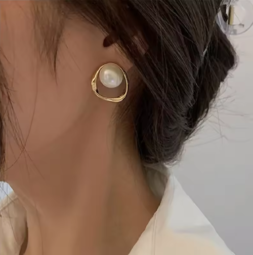 Premium Pearl Earrings